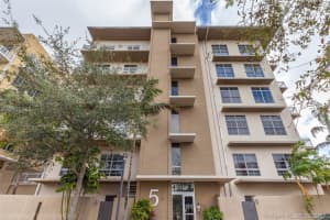 434 NW 1st Ave, Fort Lauderdale, FL 33301, Sold 09/27/17