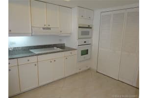 8855 Collins Ave #8e, Surfside, FL 33154, Sold 04/27/17