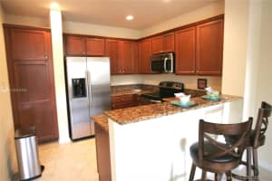 271 Las Brisas Cir, Weston, FL 33326, Sold 03/02/17