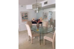 3610 Yacht Club Dr, Miami, FL 33180, Sold 08/31/17