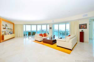 1000 South Pointe Dr, Miami Beach, FL 33139, Sold 02/06/18