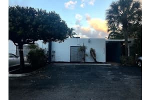 6370 Milk Wagon Ln, Miami Lakes, FL 33014, Sold 02/10/17