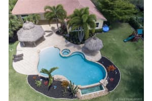 3603 Churchill Downs Dr, Davie, FL 33328, Sold 07/28/17