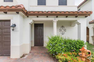 3535 SW 90th Ave, Miramar, FL 33025, Sold 03/20/17