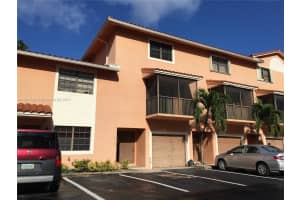 10256 Hammocks Blvd, Miami, FL 33196, Sold 03/30/17