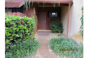 469 SE 14th St, Dania Beach, FL 33004, Sold 02/28/17
