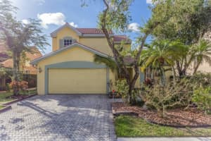 3740 NW 71st St, Coconut Creek, FL 33073, Sold 02/22/17