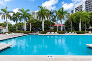 3602 Yacht Club Dr, Miami, FL 33180, Sold 09/20/17