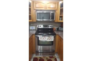 9405 W Flagler St APT D402, Miami, FL 33174, Sold 03/30/17