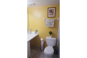 666 W 81st St, Hialeah, FL 33014, Sold 02/28/17