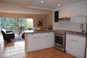 6886 N Kendall Dr APT D302, Pinecrest, FL 33156, Sold 02/28/17
