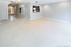 21387 Marina Cove Cir #16f, Miami, FL 33180, Sold 09/27/17