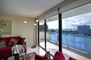 5757 Collins Ave # 305, Miami Beach, FL 33140, Sold 03/31/17