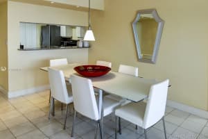 5757 Collins Ave # 305, Miami Beach, FL 33140, Sold 03/31/17