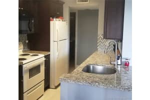 8439 SW 5th St, Pembroke Pines, FL 33025, Sold 10/12/17