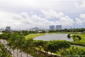 2001 Meridian Ave PH 11, Miami Beach, FL 33139, Sold 12/01/17