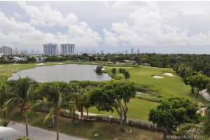 2001 Meridian Ave PH 11, Miami Beach, FL 33139, Sold 12/01/17