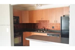 6900 N Kendall Dr APT A209, Pinecrest, FL 33156, Sold 06/20/17