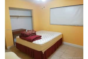 1900 W 54th St, Hialeah, FL 33012, Sold 03/07/17