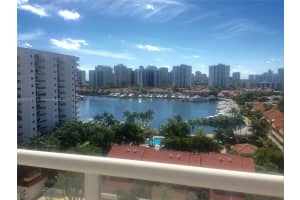 3600 Yacht Club Dr, Aventura, FL 33180, Sold 05/18/17