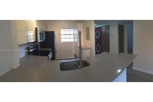 10373 NW 8th St, Pembroke Pines, FL 33026, Sold 02/17/17