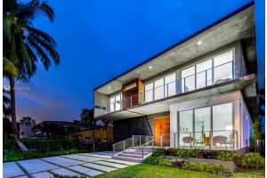 201 Palm Ave, Miami Beach, FL 33139, Sold 08/24/17