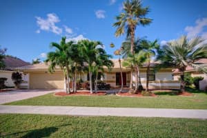 1821 W Oak Knoll Cir, Davie, FL 33324, Sold 03/23/17