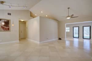 1821 W Oak Knoll Cir, Davie, FL 33324, Sold 03/23/17