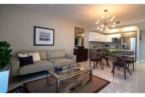 5300 NW 85th Ave, Doral, FL 33166, Sold 03/17/17