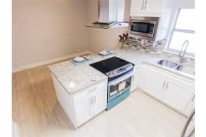 2536 Raleigh St, Hollywood, FL 33020, Sold 04/26/17