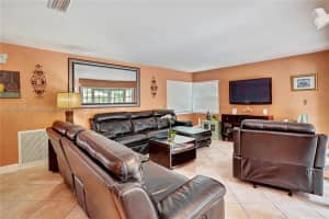 8655 SW 57th Manor, Cooper City, FL 33328, Sold 06/05/17