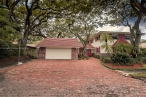 20020 NE 23rd Ave, Miami, FL 33180, Sold 03/01/17
