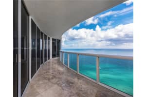 17201 Collins Ave, Sunny Isles Beach, FL 33160, Sold 03/30/17