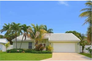 7060 NW 2nd Terrace, Boca Raton, FL 33487, Sold 04/28/17