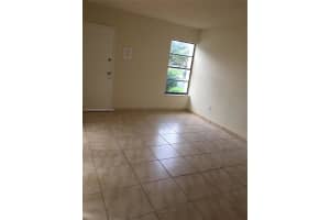 643 NW 97th Pl, Miami, FL 33172, Sold 04/21/17