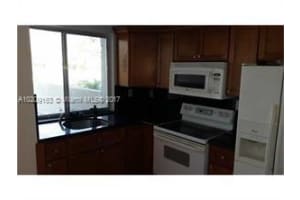 9141 Fontainebleau Blvd, Miami, FL 33172, Sold 03/31/17