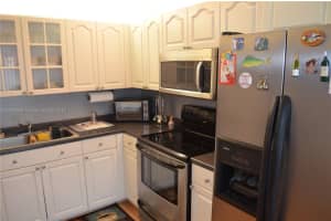 14222 SW 97th Terrace, Miami, FL 33186, Sold 03/30/17