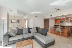 480 NE 30th St, Miami, FL 33137, Sold 08/21/17