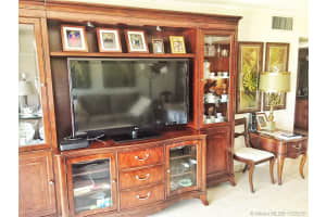 550 Bayshore Dr, Fort Lauderdale, FL 33304, Sold 01/09/18