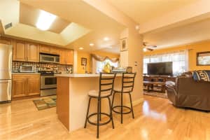 8240 SW 41st St, Davie, FL 33328, Sold 06/13/17