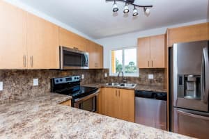 6225 SW Kendale Lakes Cir, Miami, FL 33183, Sold 04/21/17