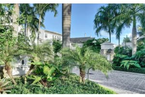 7681 SW 54th Ct, Miami, FL 33143, Sold 09/26/17