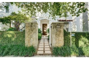 7681 SW 54th Ct, Miami, FL 33143, Sold 09/26/17