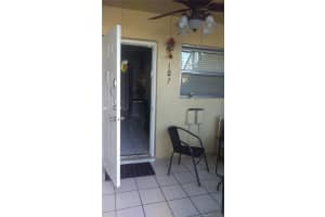 15619 SW 73rd Cir Terrace, Miami, FL 33193, Sold 12/11/17
