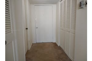 209 N Fort Lauderdale Beach Blvd #7d, Fort Lauderdale, FL 33304, Sold 03/28/17