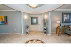 18911 Collins Ave, Sunny Isles Beach, FL 33160, Sold 05/30/18