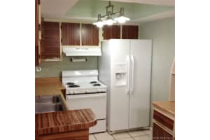 9723 Hammocks Blvd, Miami, FL 33196, Sold 04/03/17