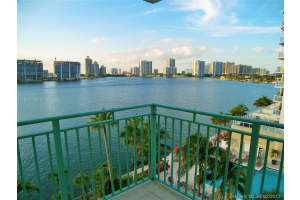 18000 N Bay Rd, Sunny Isles Beach, FL 33160, Sold 11/17/17