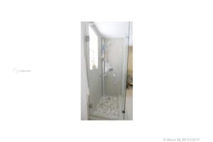 335 Ocean Dr, Miami Beach, FL 33139, Sold 03/03/17