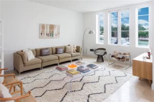 6103 Laguna Dr W, Miami Beach, FL 33141, Sold 06/06/17